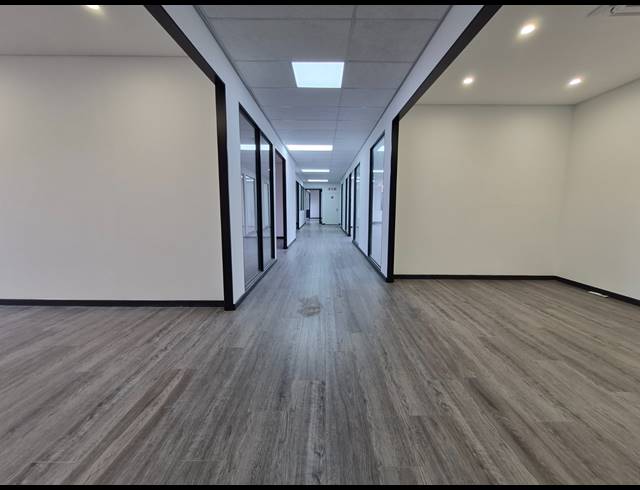 469M² OFFICE TO LET IN RIVONIA